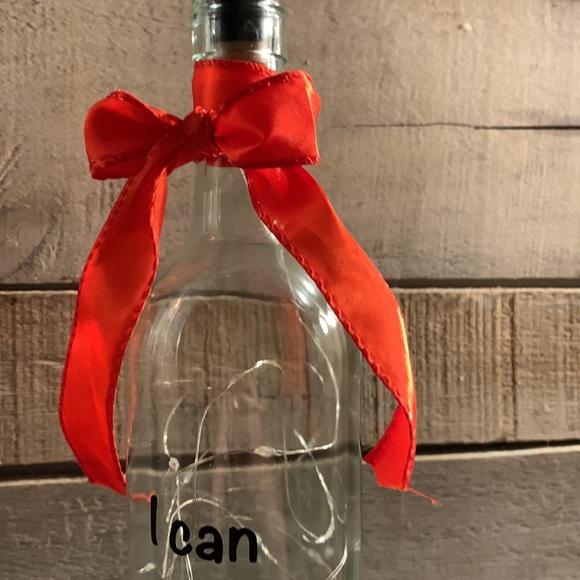 ‘I Can Get you on the Naughty List’ Wine Bottle Lantner - Picture 3 of 6